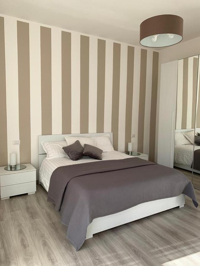 Fior&Iris Apartments 斯特雷萨 外观 照片